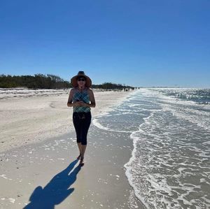 Meet your Posher, Joanna